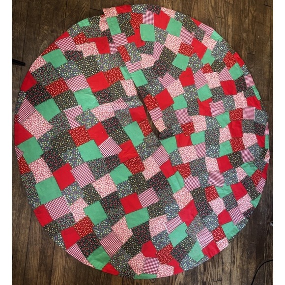 Country Cottage Other - 57" Vintage Multicolor Hand Quilted Patchwork Christmas Tree Skirt